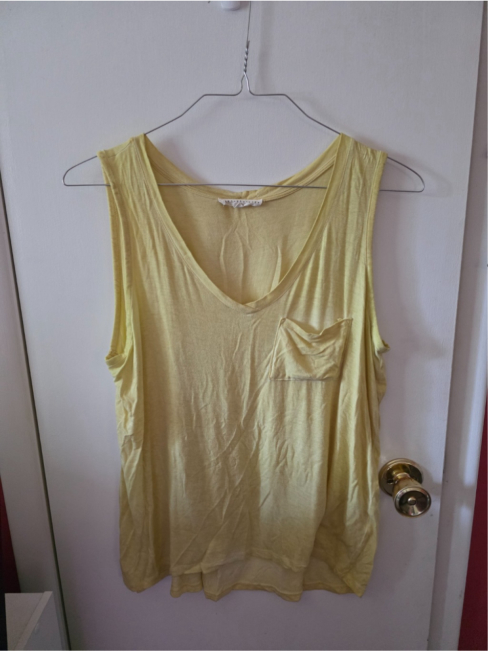 Jane & Delancey Women's yellow sleeveless top Size medium